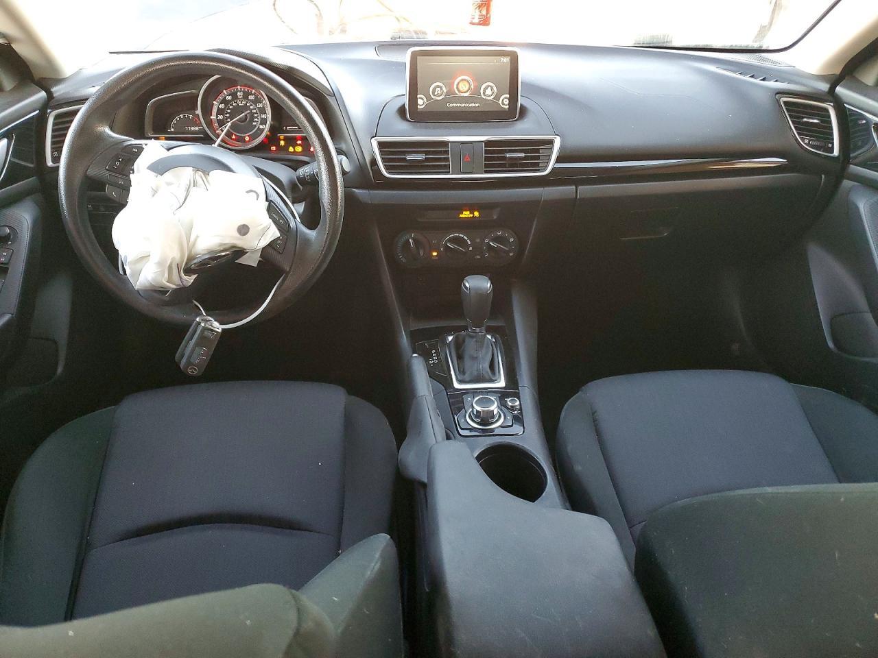 2015 MAZDA 3