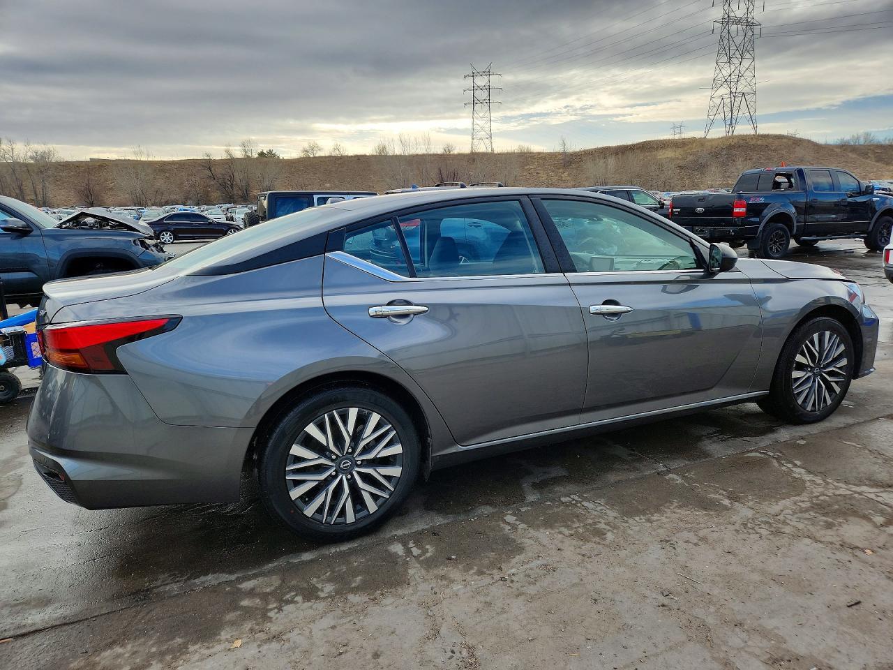 2024 NISSAN ALTIMA