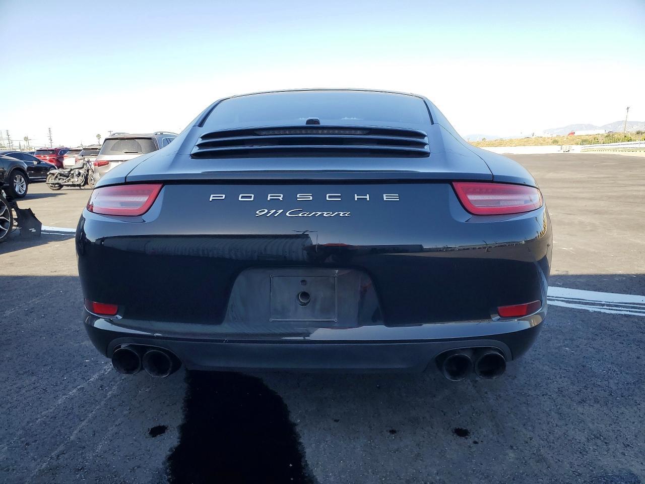 2012 PORSCHE 911