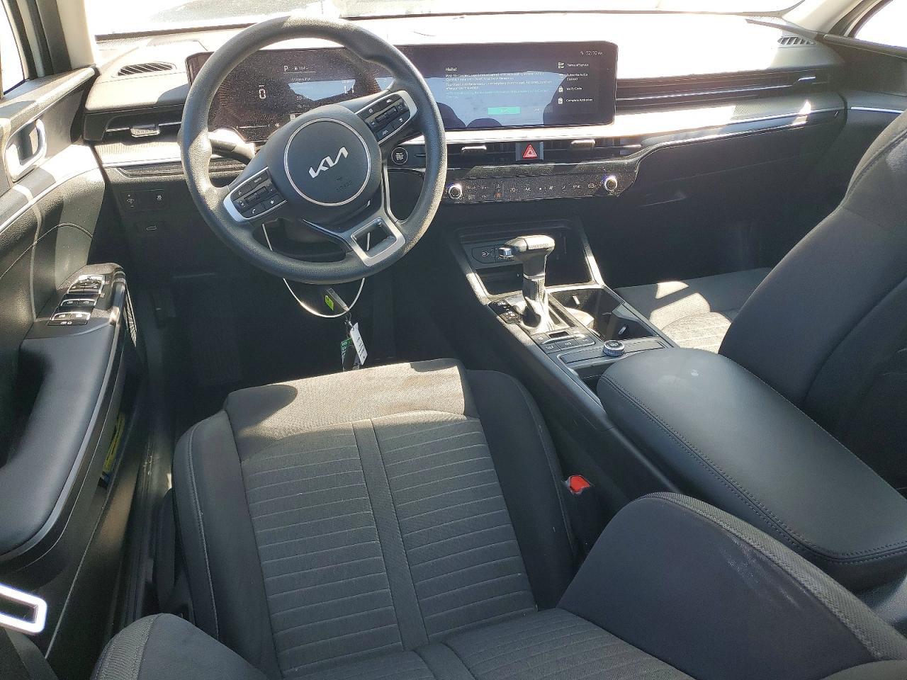 2025 KIA K5