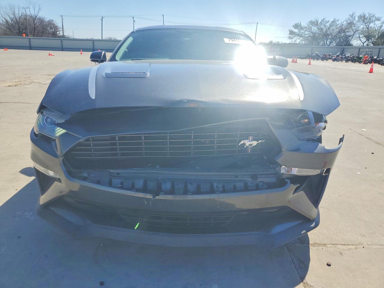 2020 FORD MUSTANG
