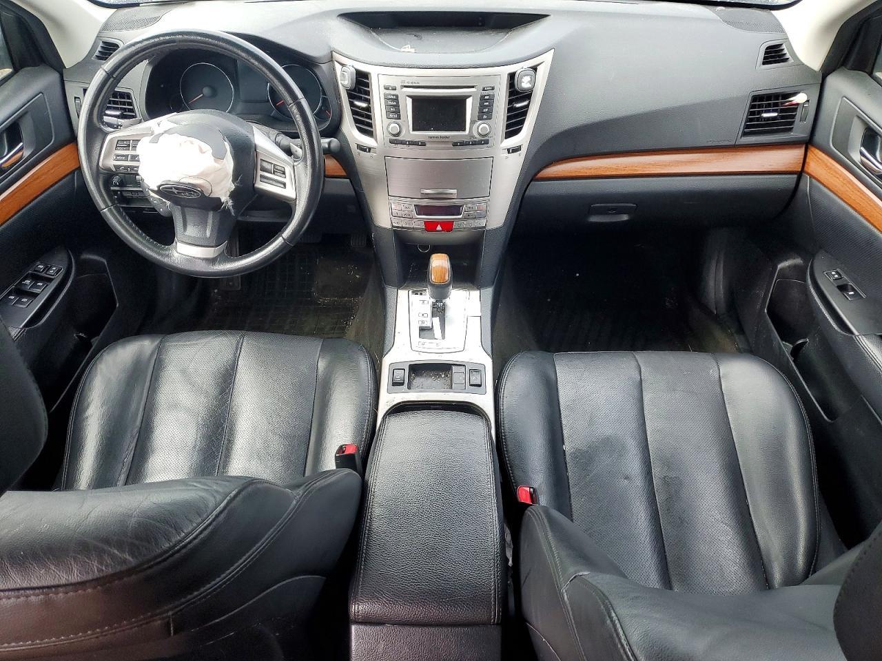 2013 SUBARU Outback