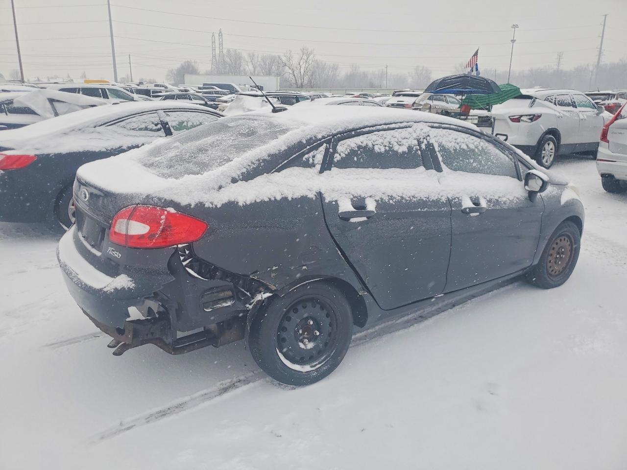 2013 FORD Fiesta