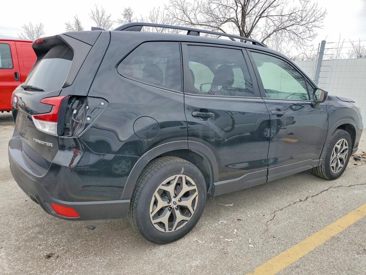 2019 SUBARU FORESTER