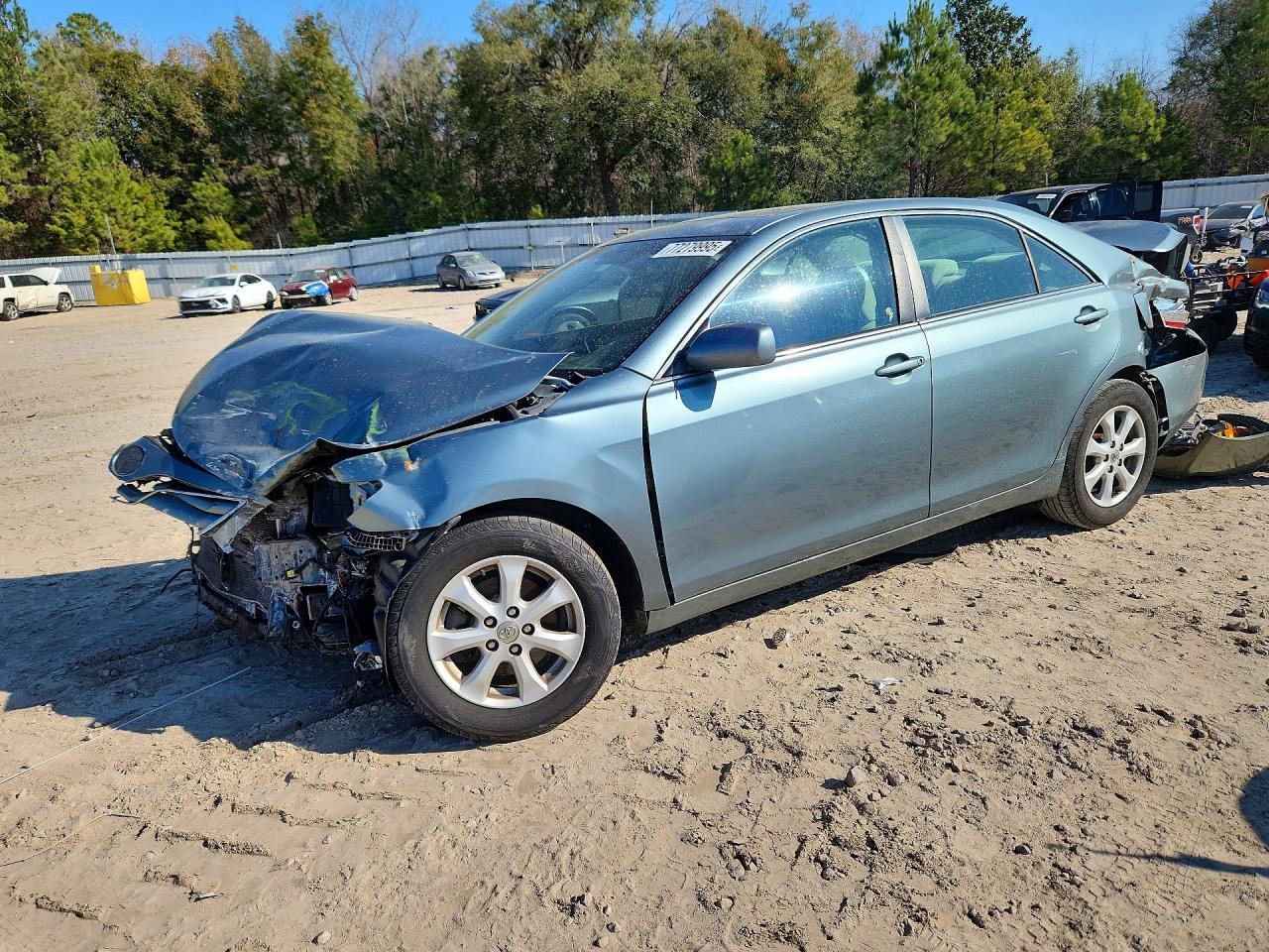 2010 TOYOTA CAMRY