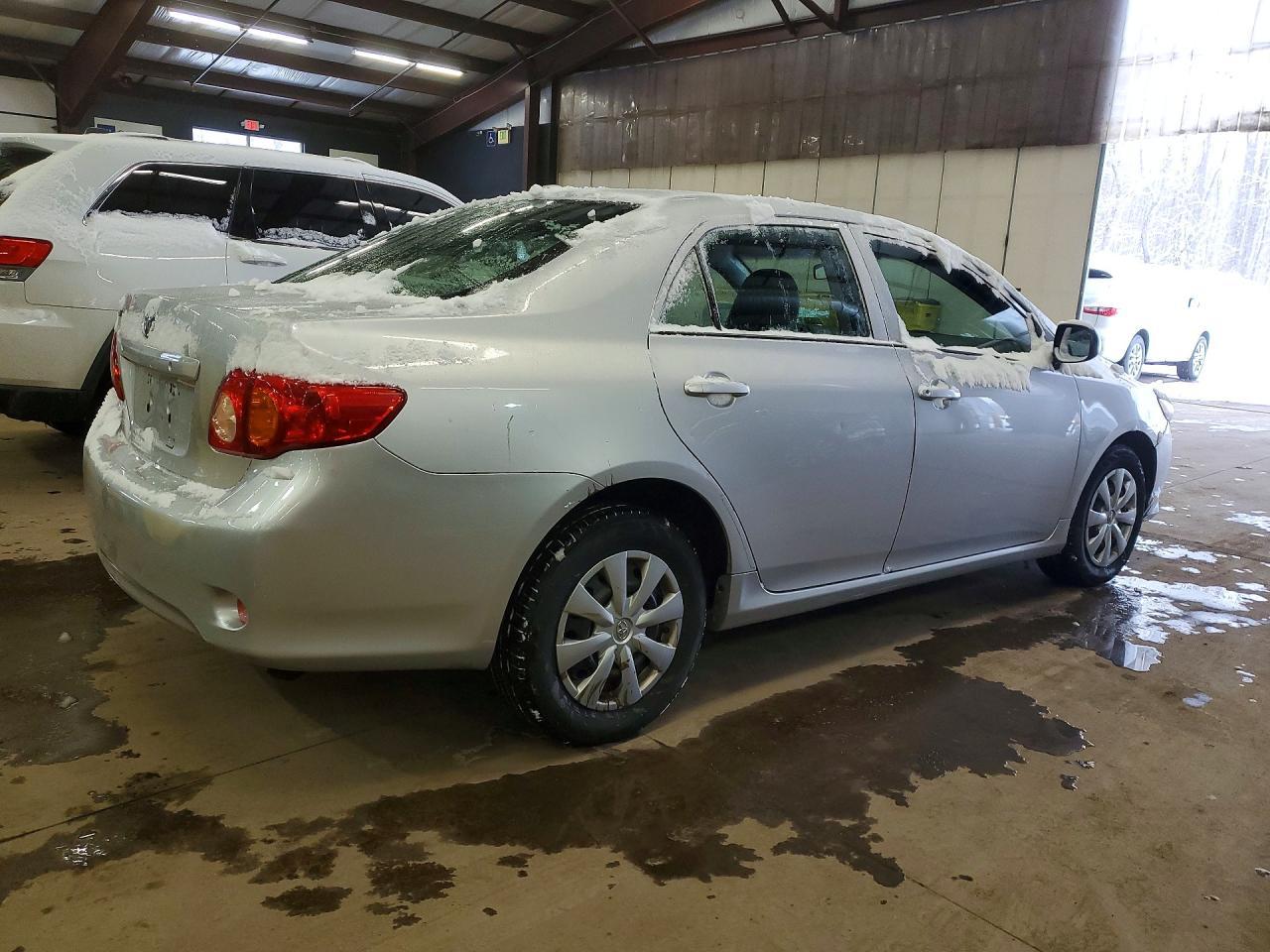 2009 TOYOTA COROLLA