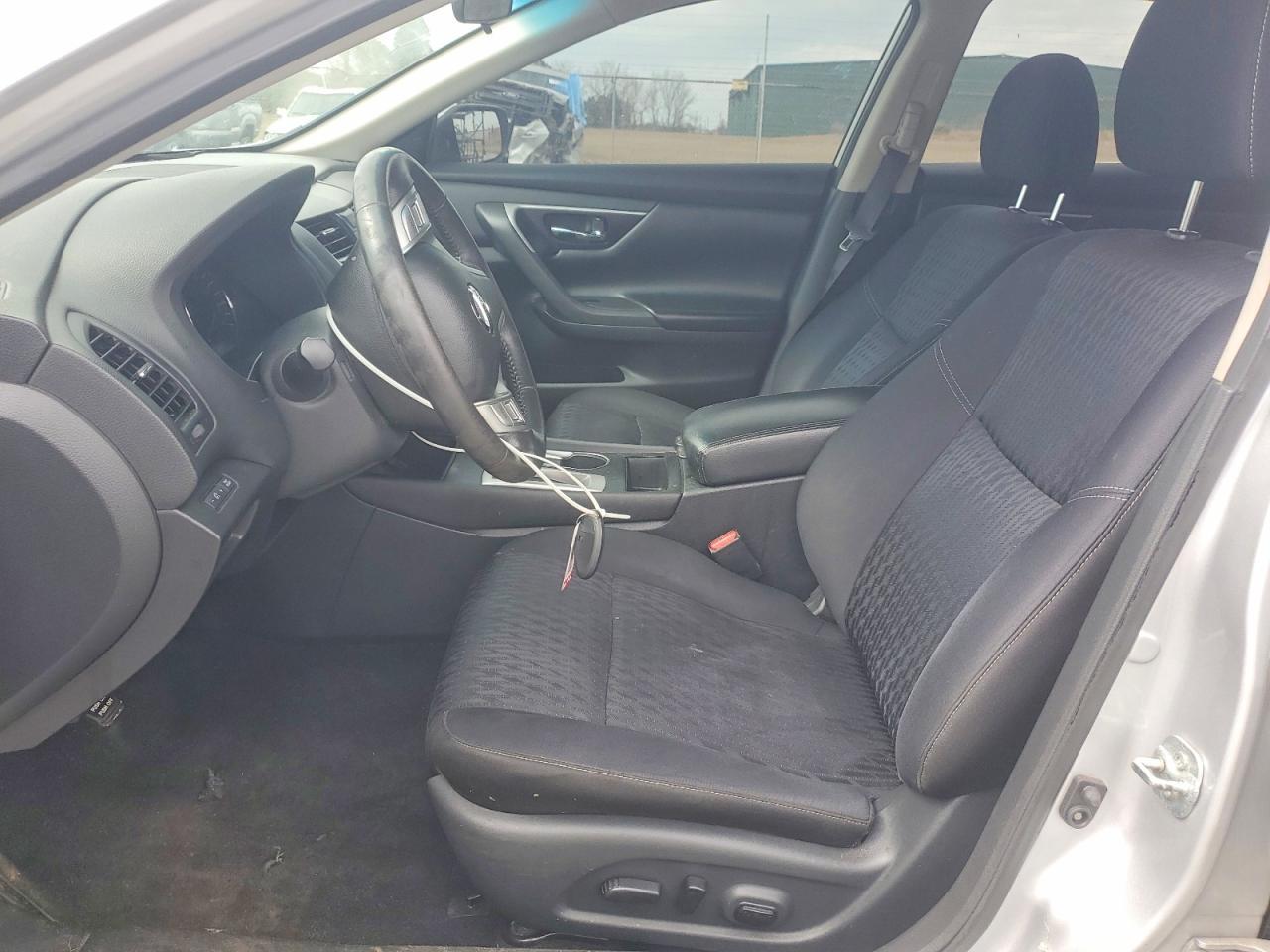 2017 NISSAN ALTIMA