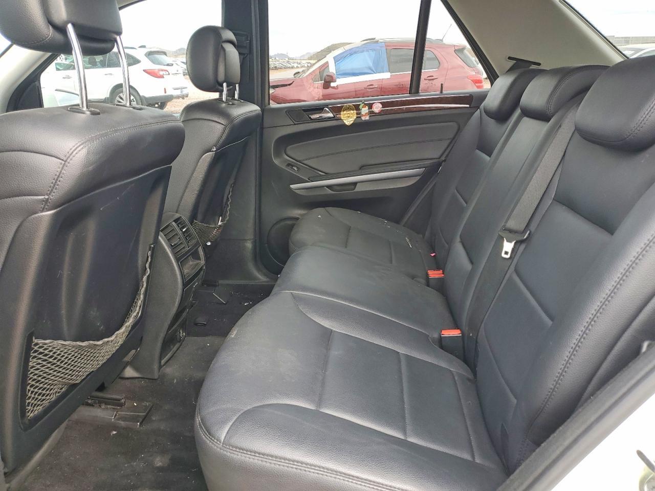 2011 MERCEDES-BENZ ML-Class