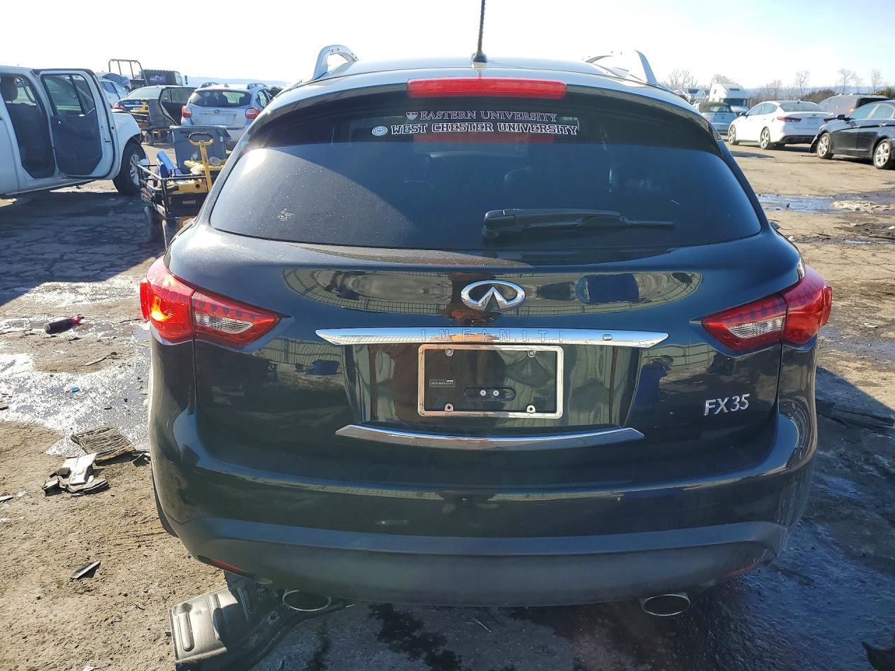 2012 INFINITI FX35
