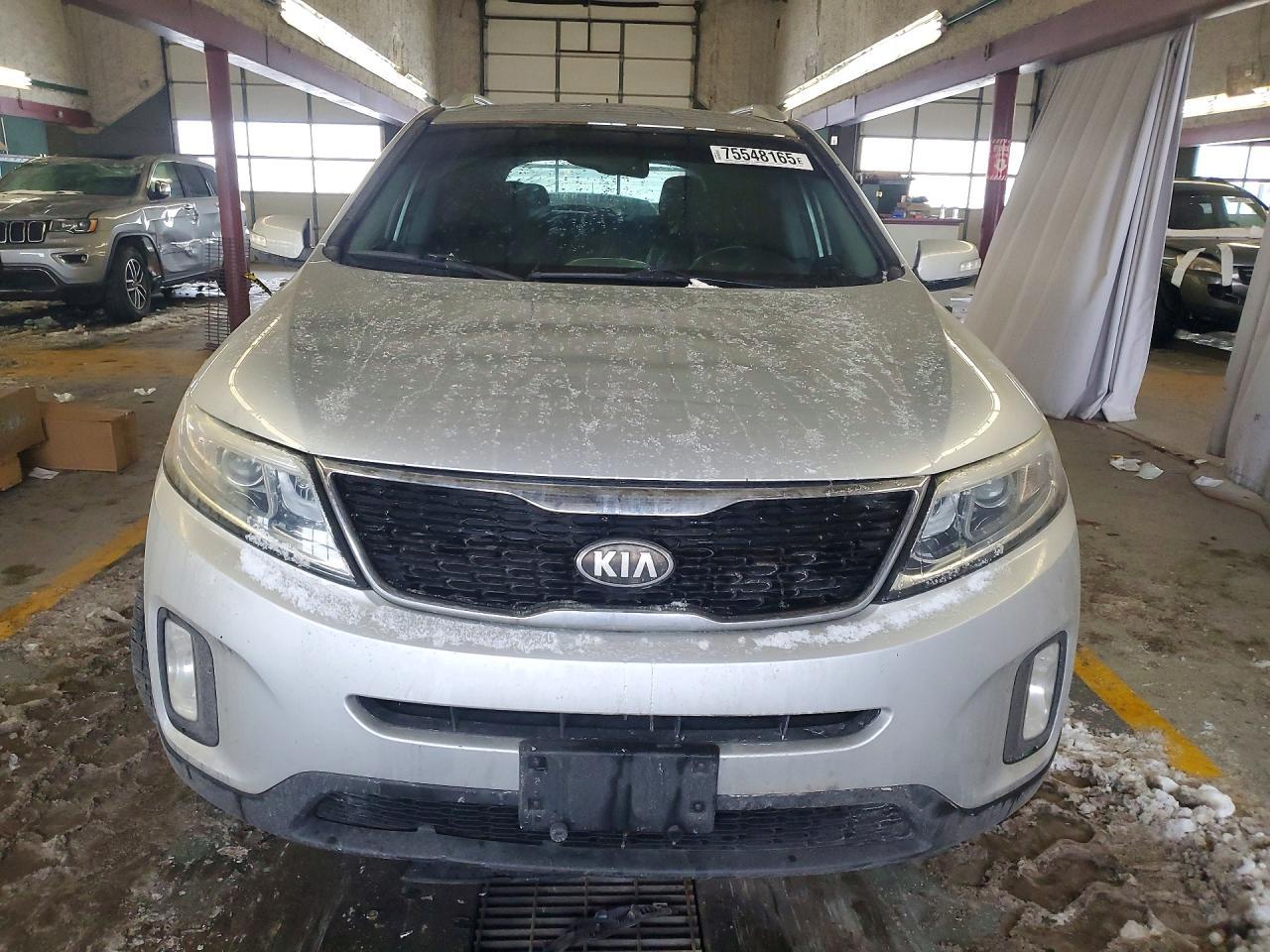 2014 KIA SORENTO