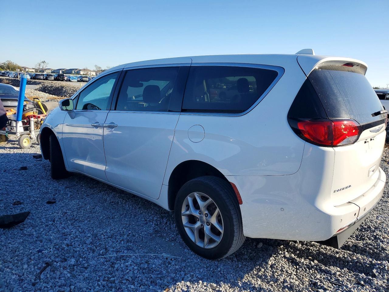 2020 CHRYSLER Pacifica