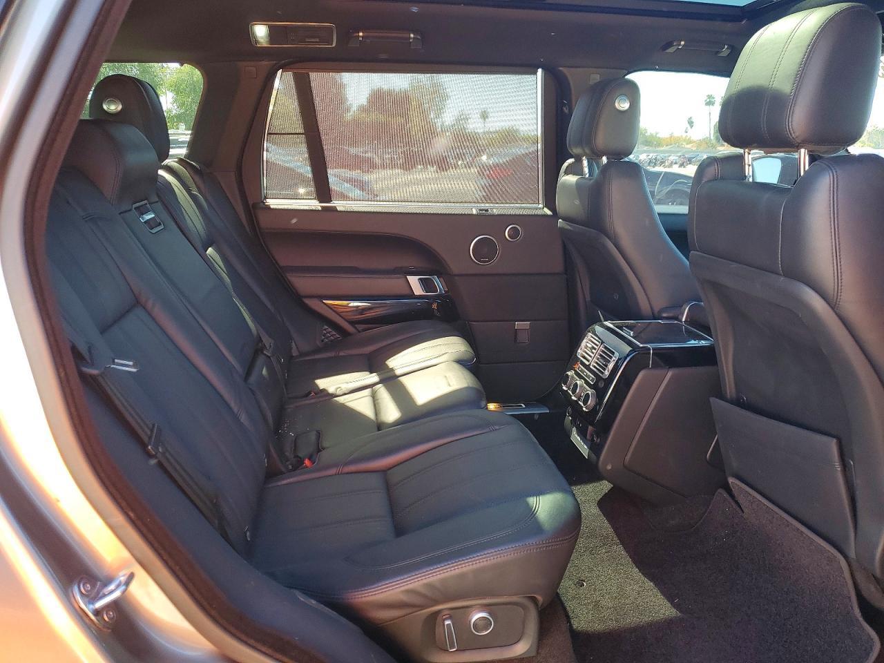 2017 LAND ROVER RANGE ROVER