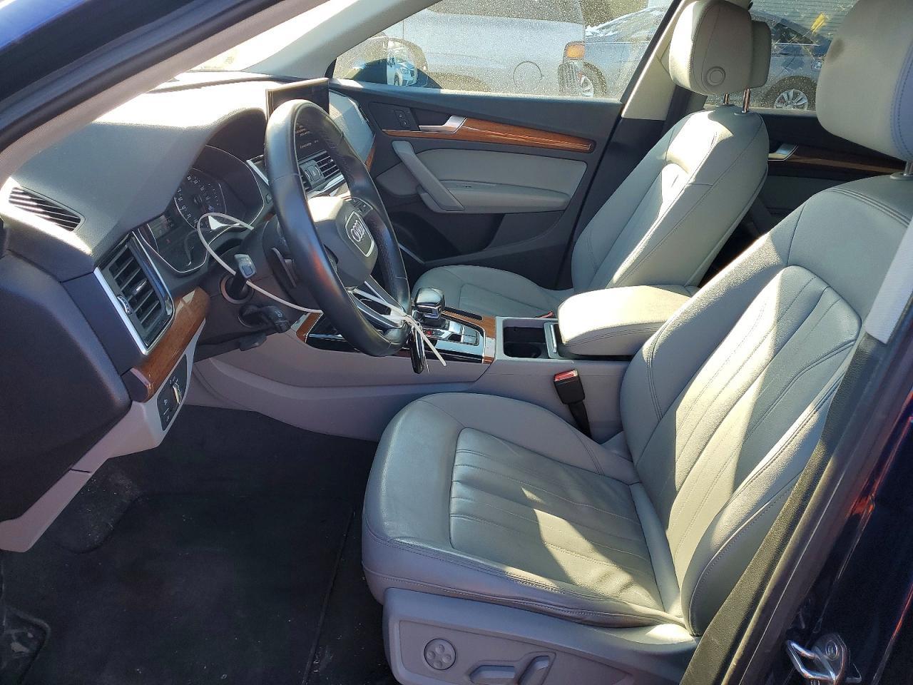2022 AUDI Q5