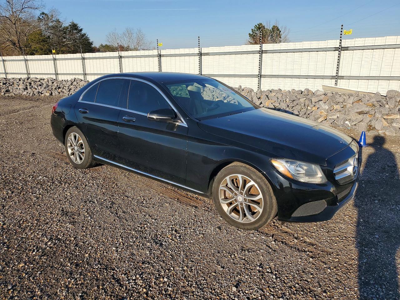 2016 MERCEDES-BENZ C-CLASS