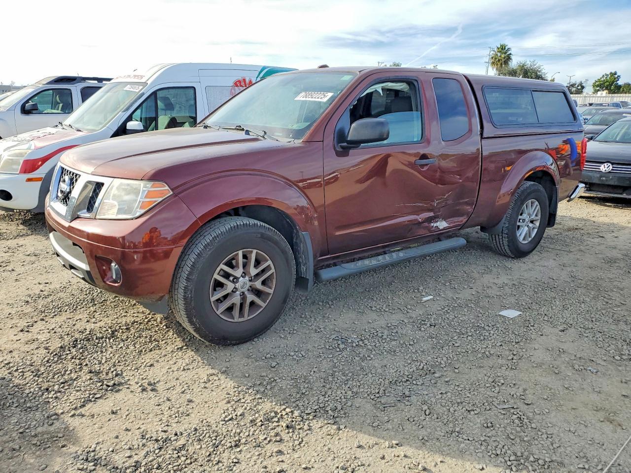 2017 NISSAN Frontier