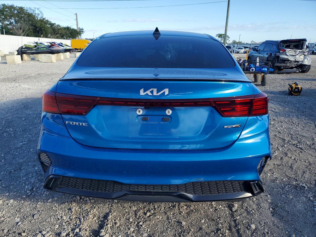 2022 KIA FORTE