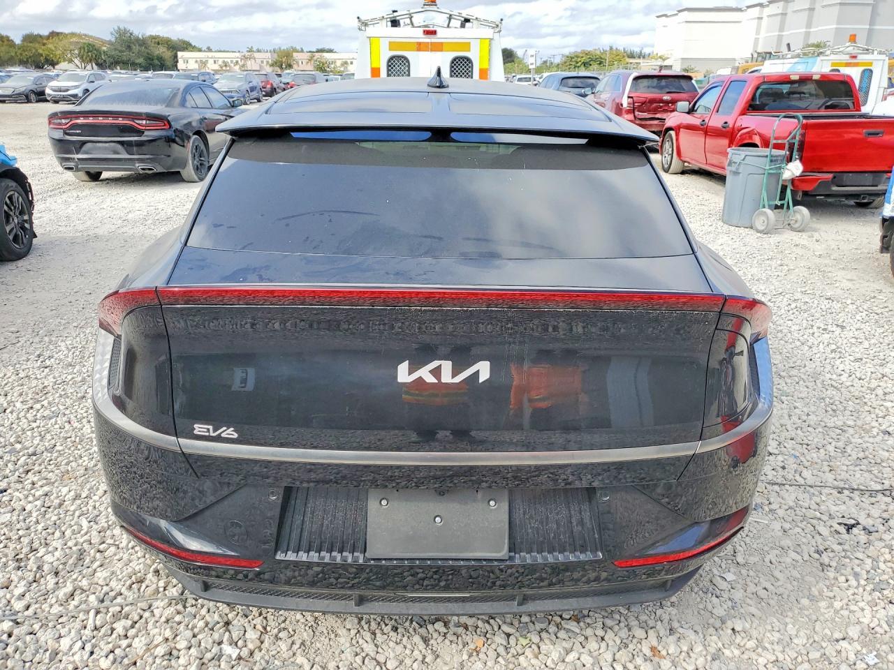 2024 KIA EV6
