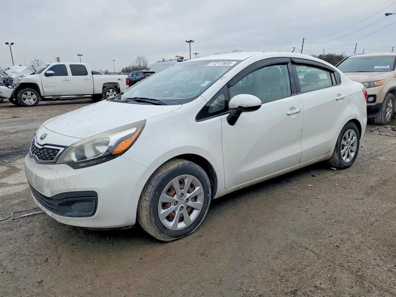 2013 KIA RIO