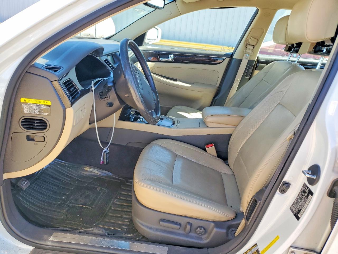2011 HYUNDAI GENESIS