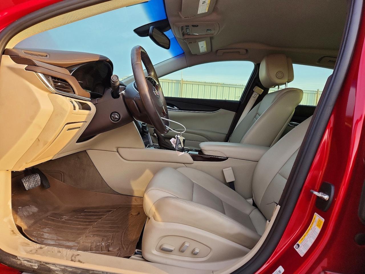 2013 CADILLAC XTS