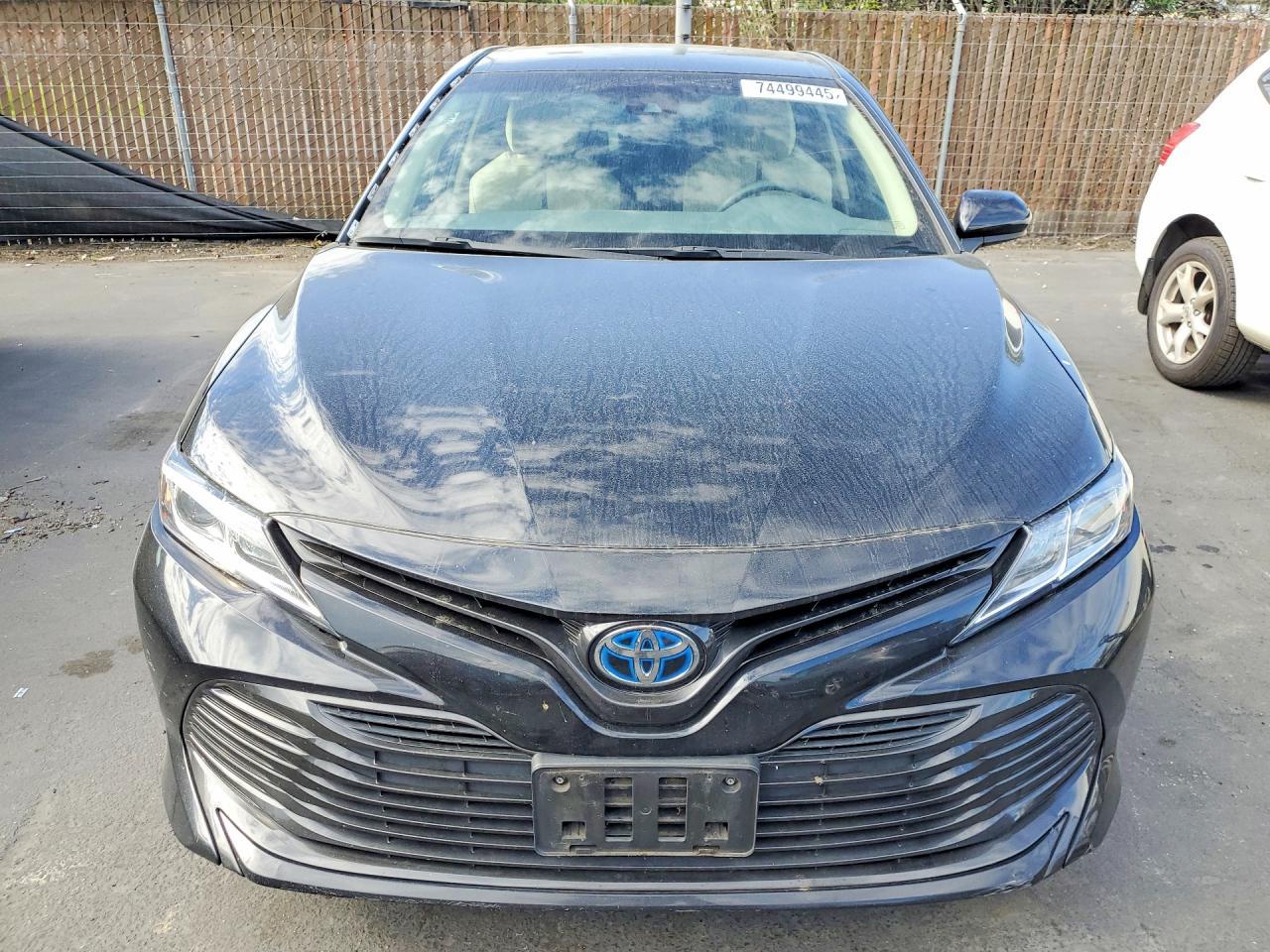 2018 TOYOTA CAMRY