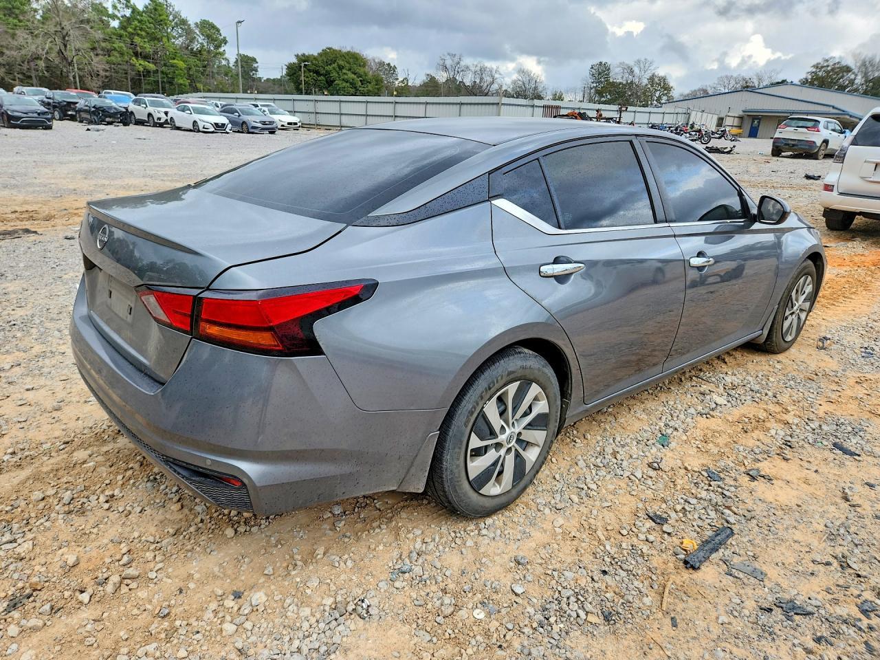 2023 NISSAN ALTIMA