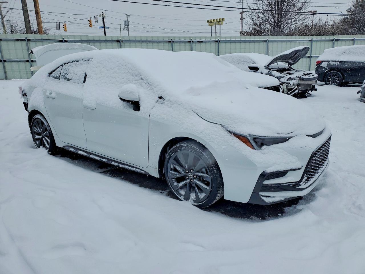 2025 TOYOTA COROLLA