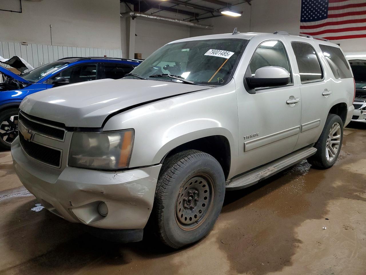 2011 CHEVROLET Tahoe