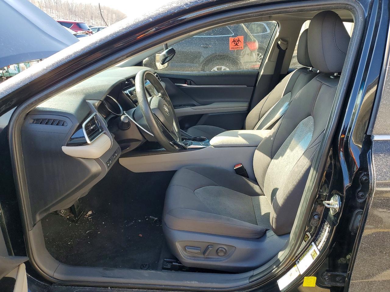 2018 TOYOTA CAMRY