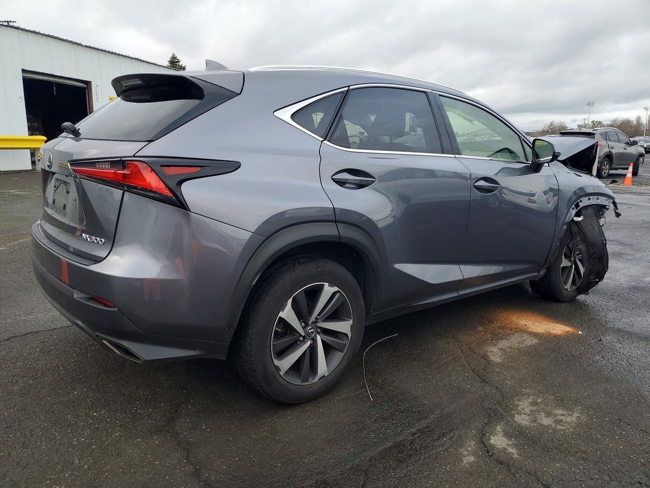 2021 LEXUS NX 300