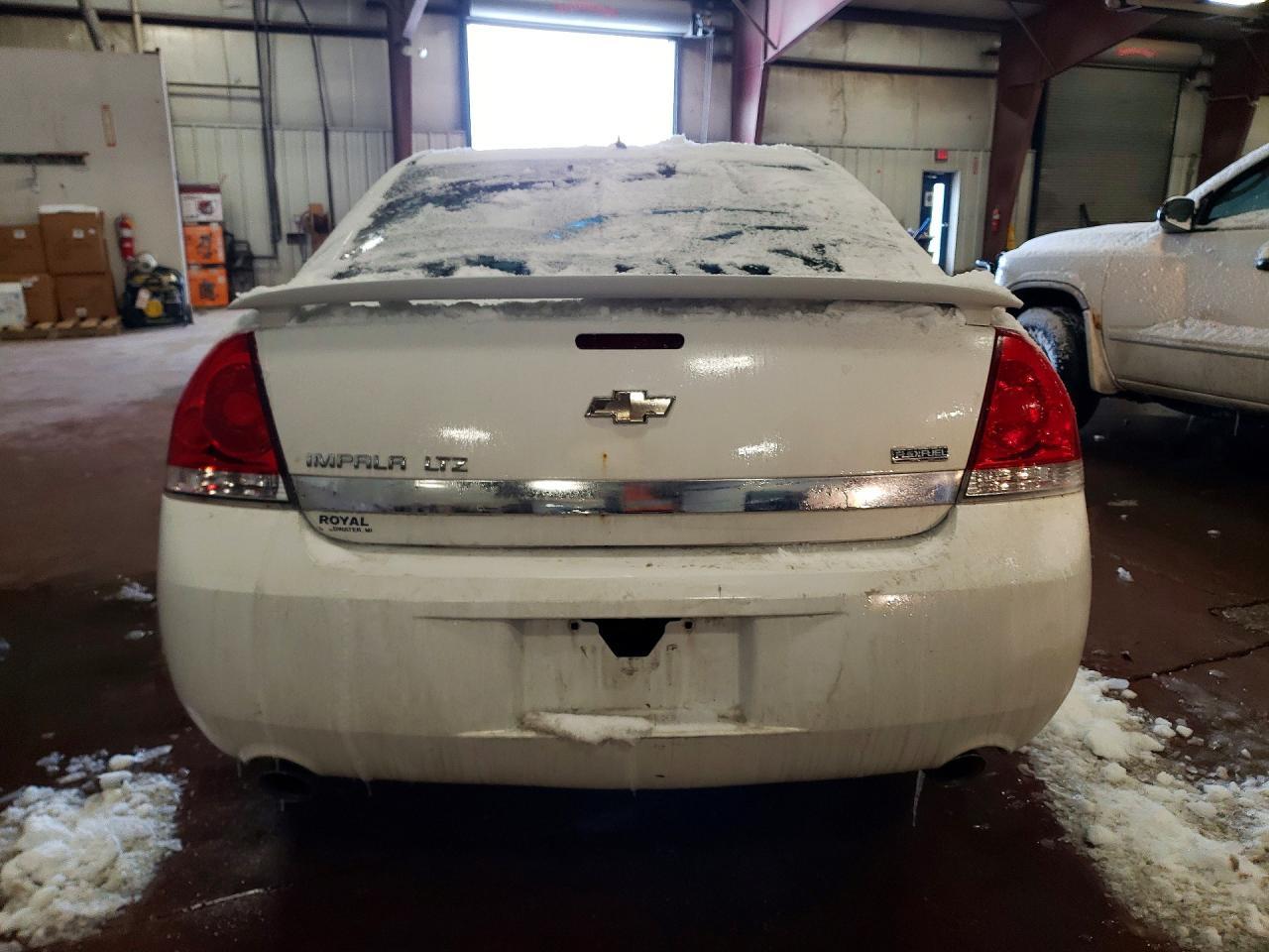 2010 CHEVROLET IMPALA