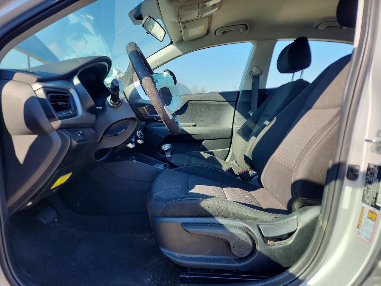 2023 KIA RIO