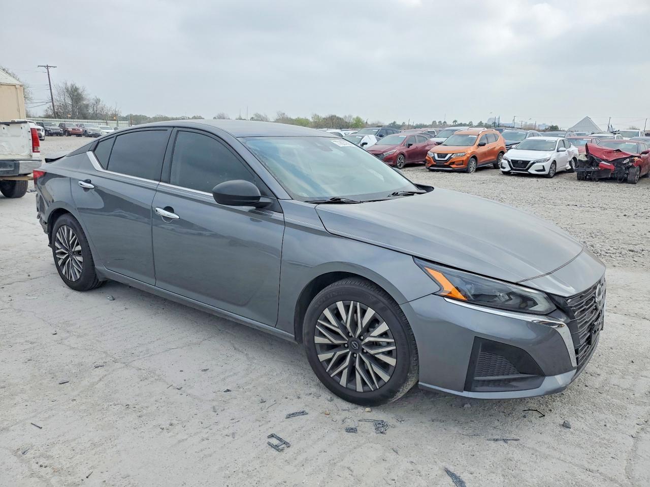 2024 NISSAN ALTIMA