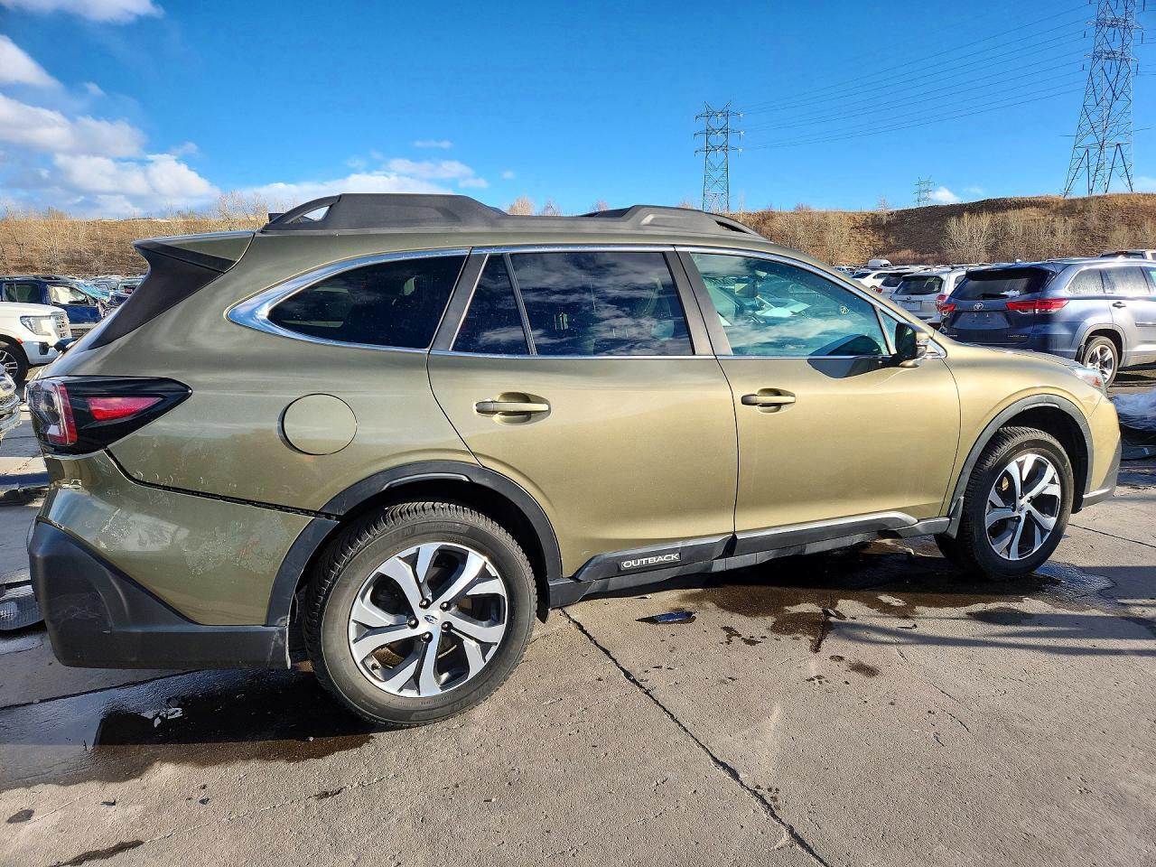 2021 SUBARU Outback