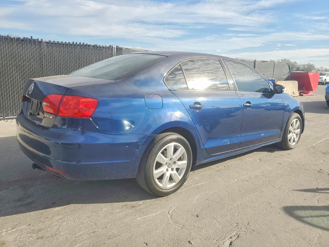 2012 VOLKSWAGEN JETTA