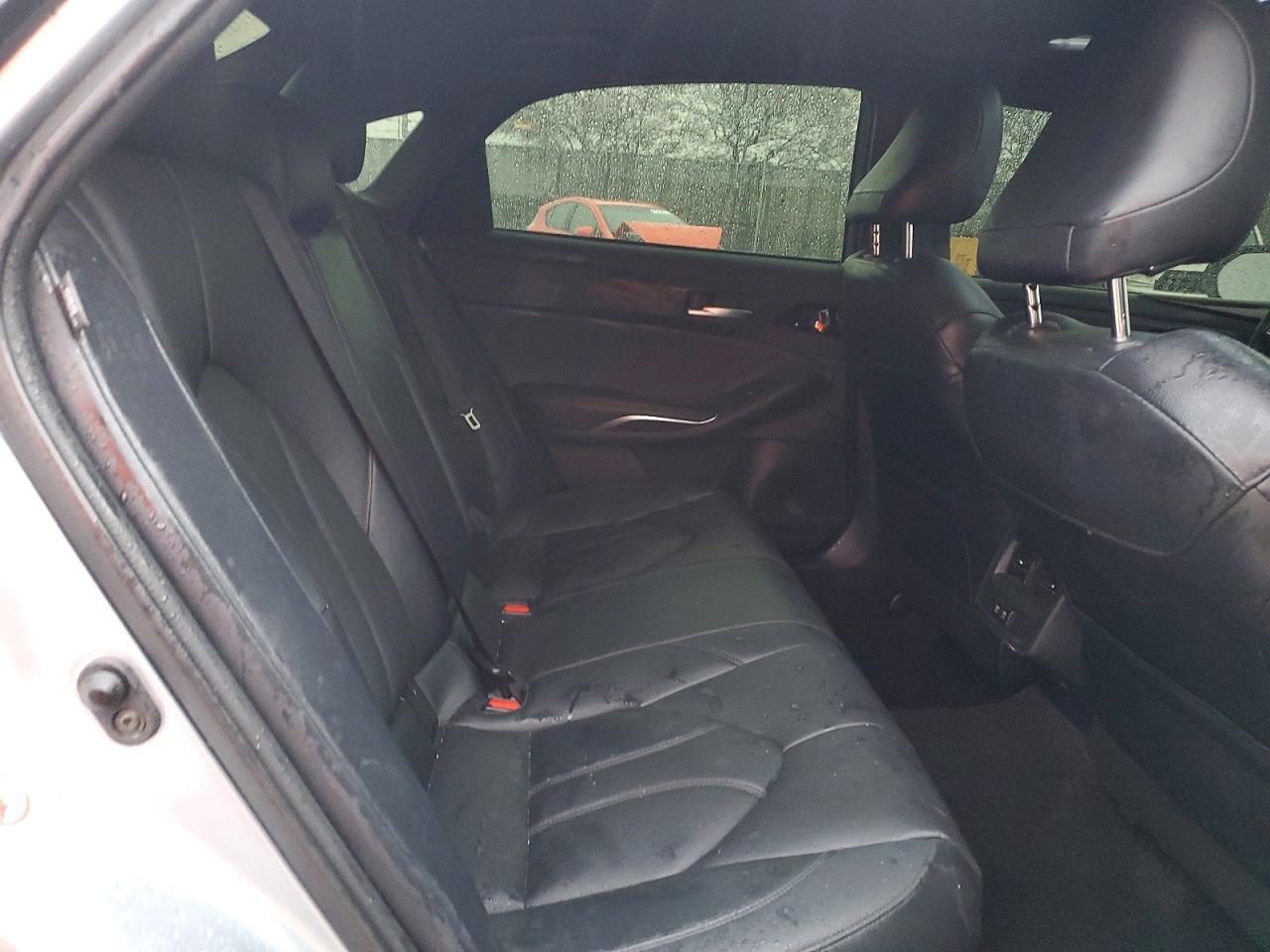 2019 TOYOTA Avalon