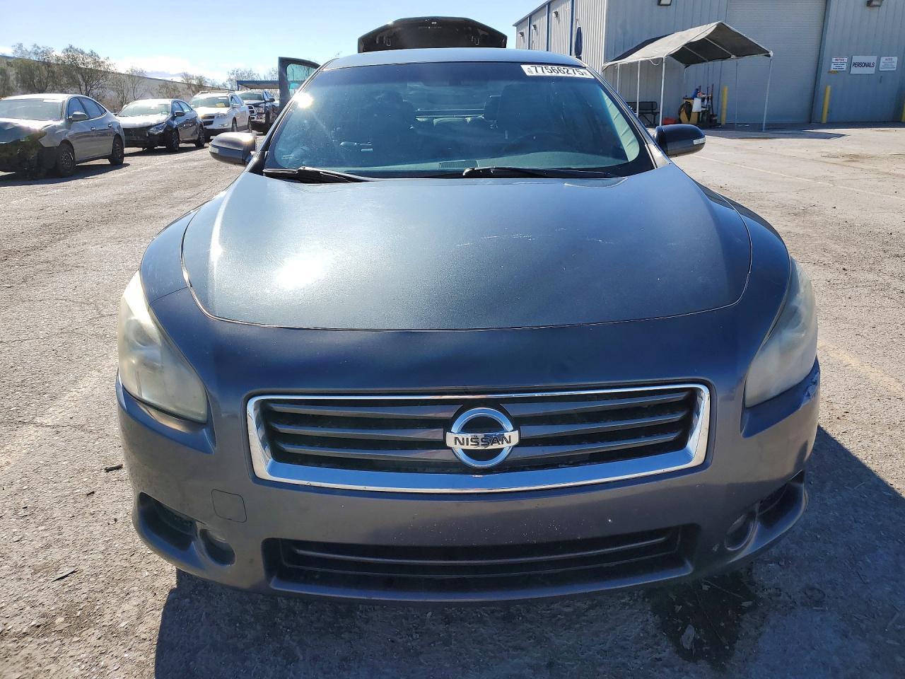 2013 NISSAN Maxima