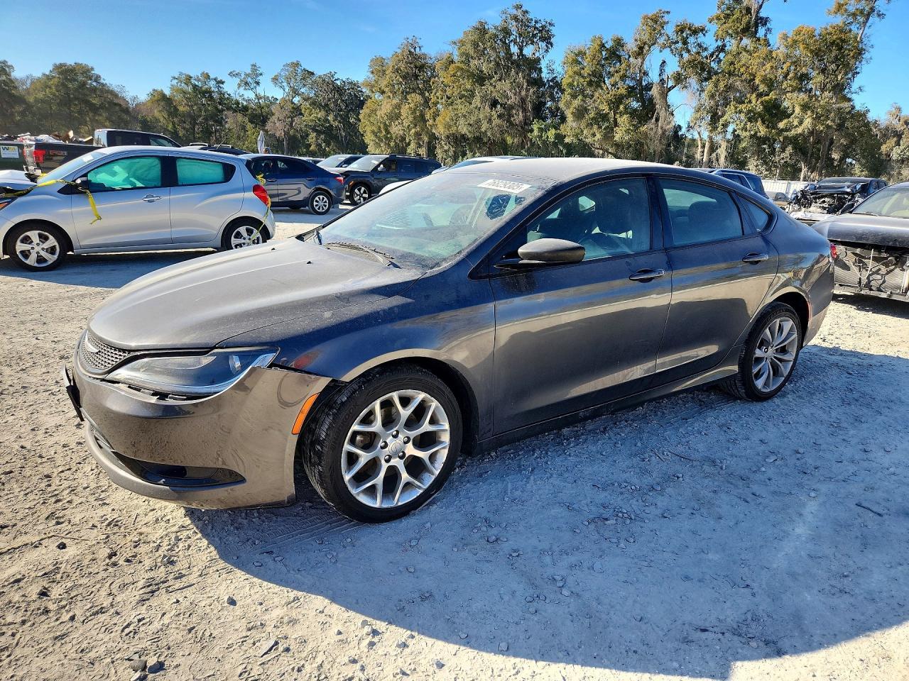 2015 CHRYSLER 200