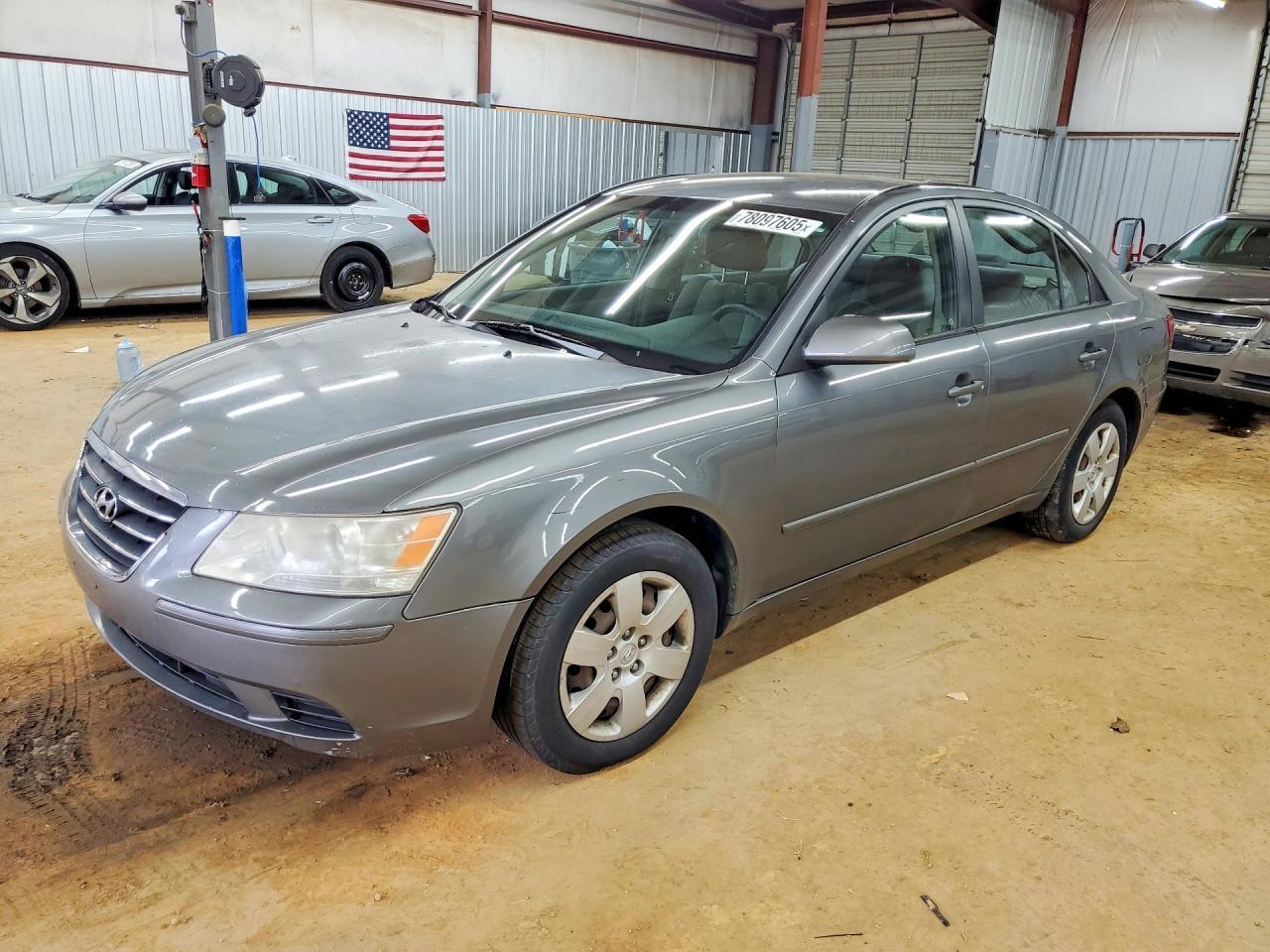 2010 HYUNDAI SONATA