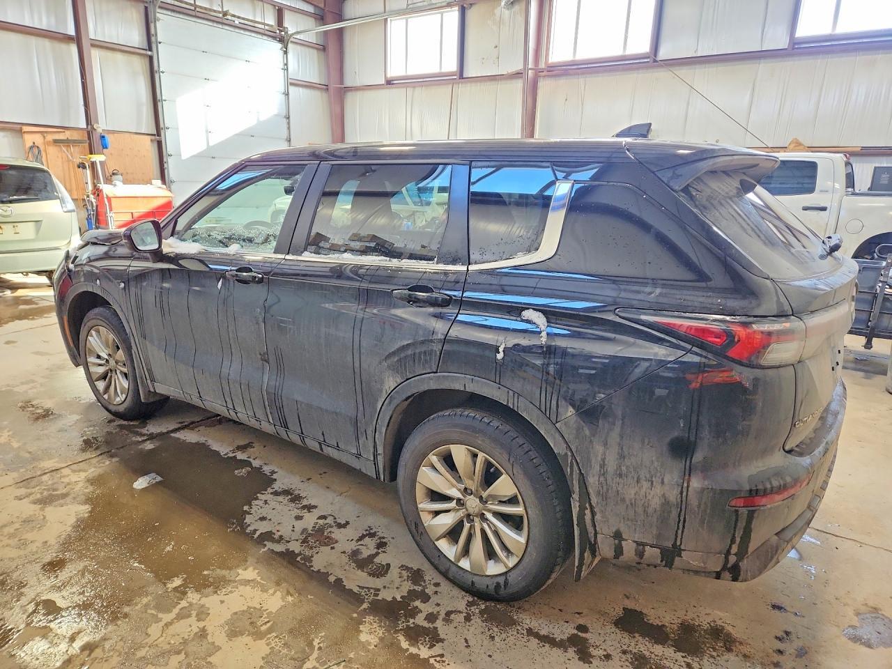2025 MITSUBISHI outlander