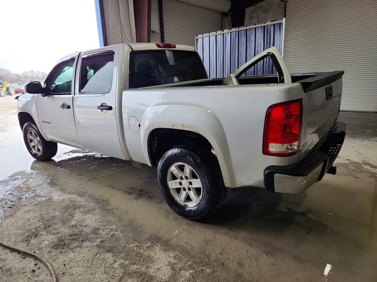 2010 GMC Sierra