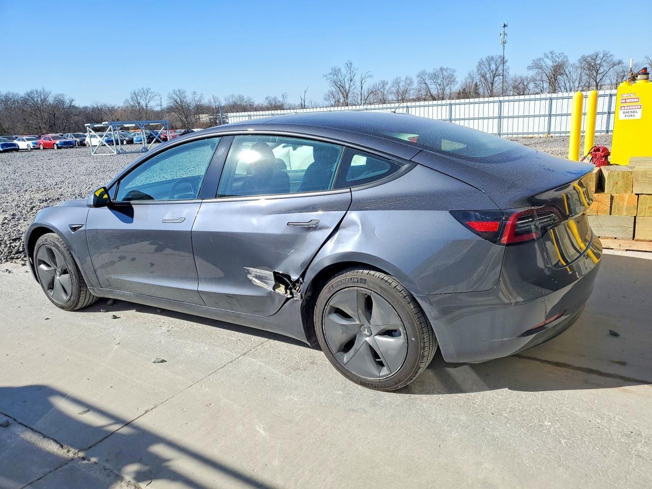 2019 TESLA MODEL 3