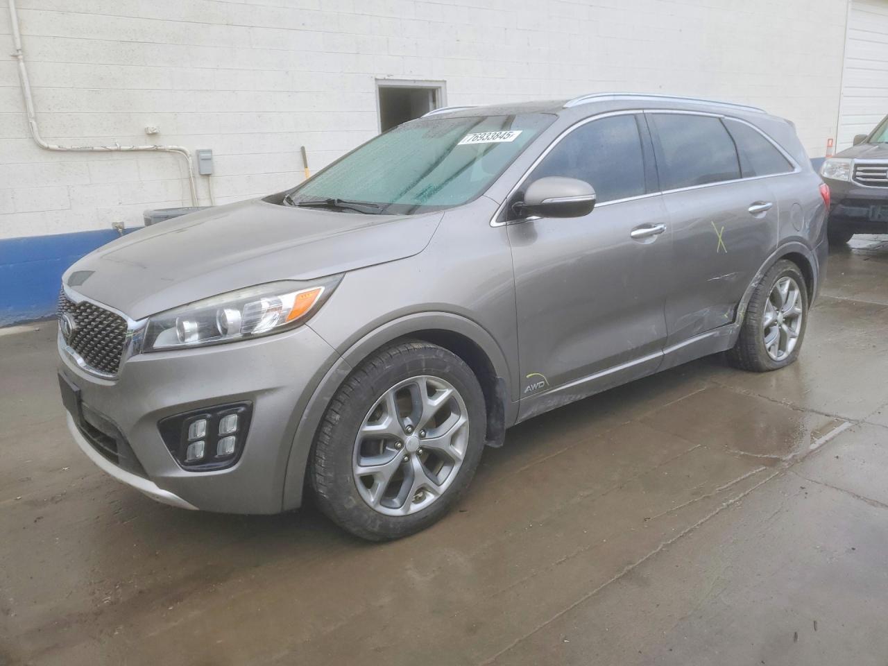 2016 KIA SORENTO