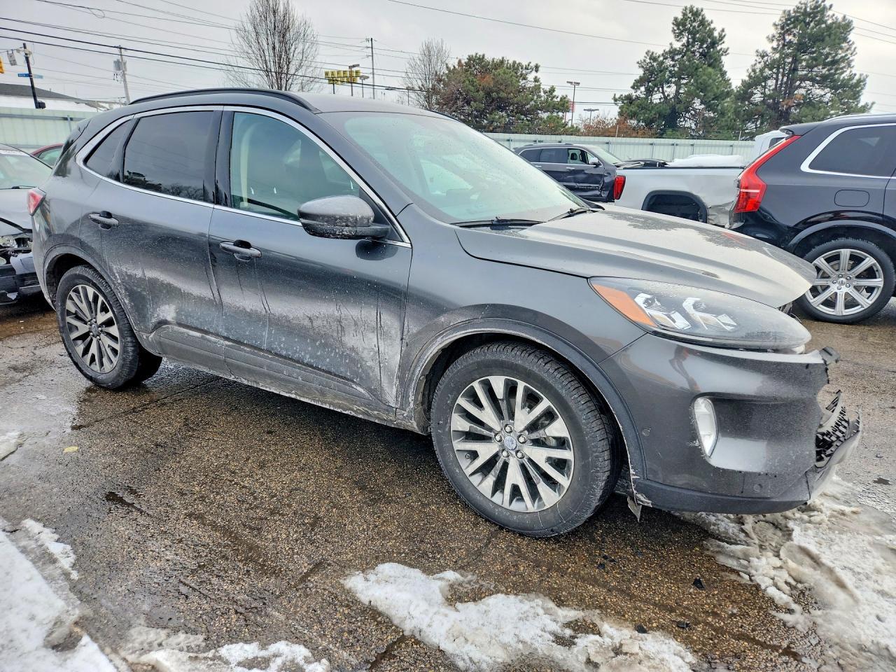 2020 FORD ESCAPE