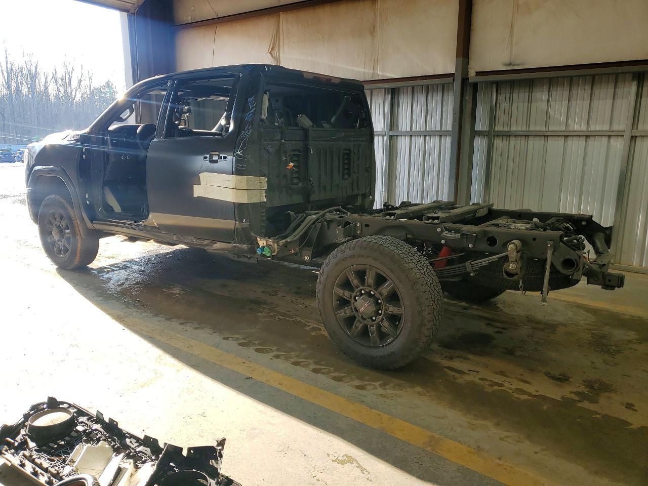 2025 GMC Sierra
