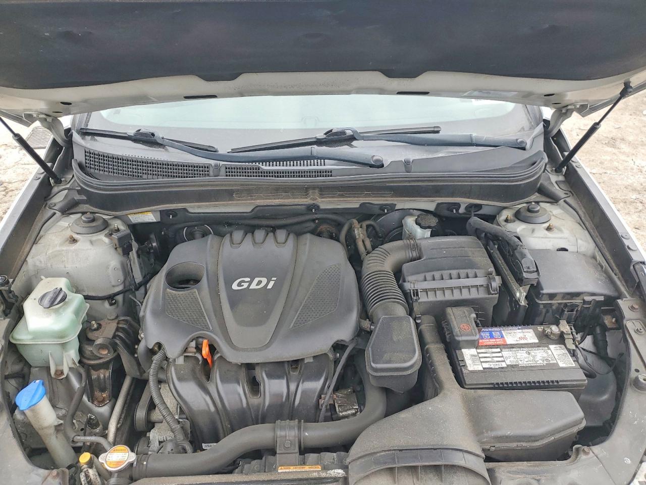 2011 HYUNDAI SONATA