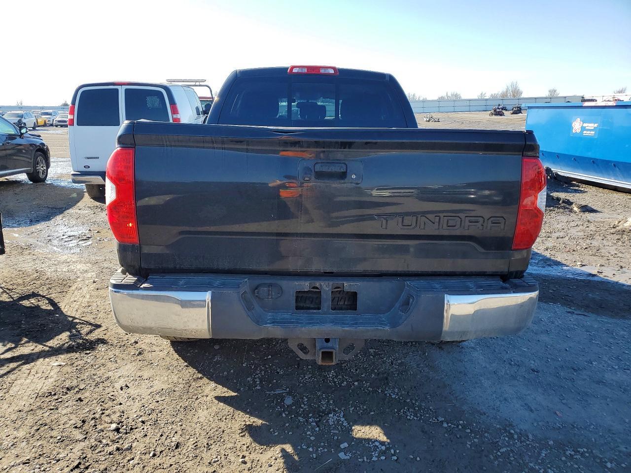 2015 TOYOTA TUNDRA