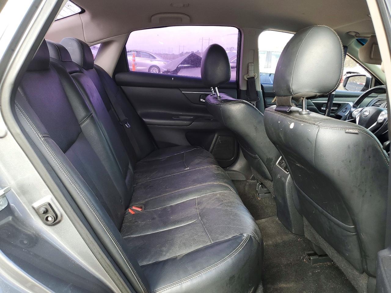2017 NISSAN ALTIMA