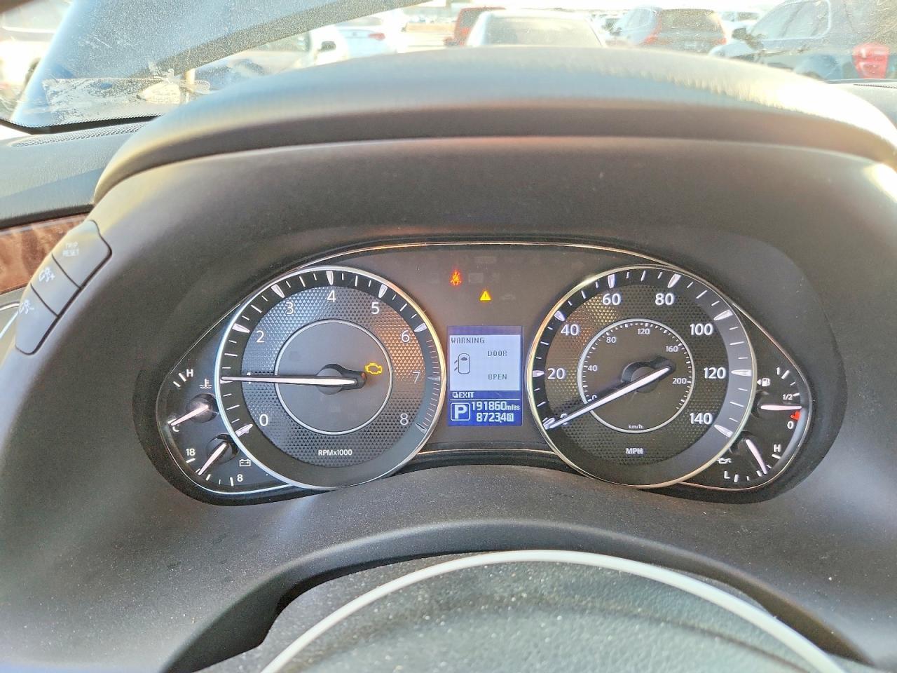 2017 NISSAN Armada