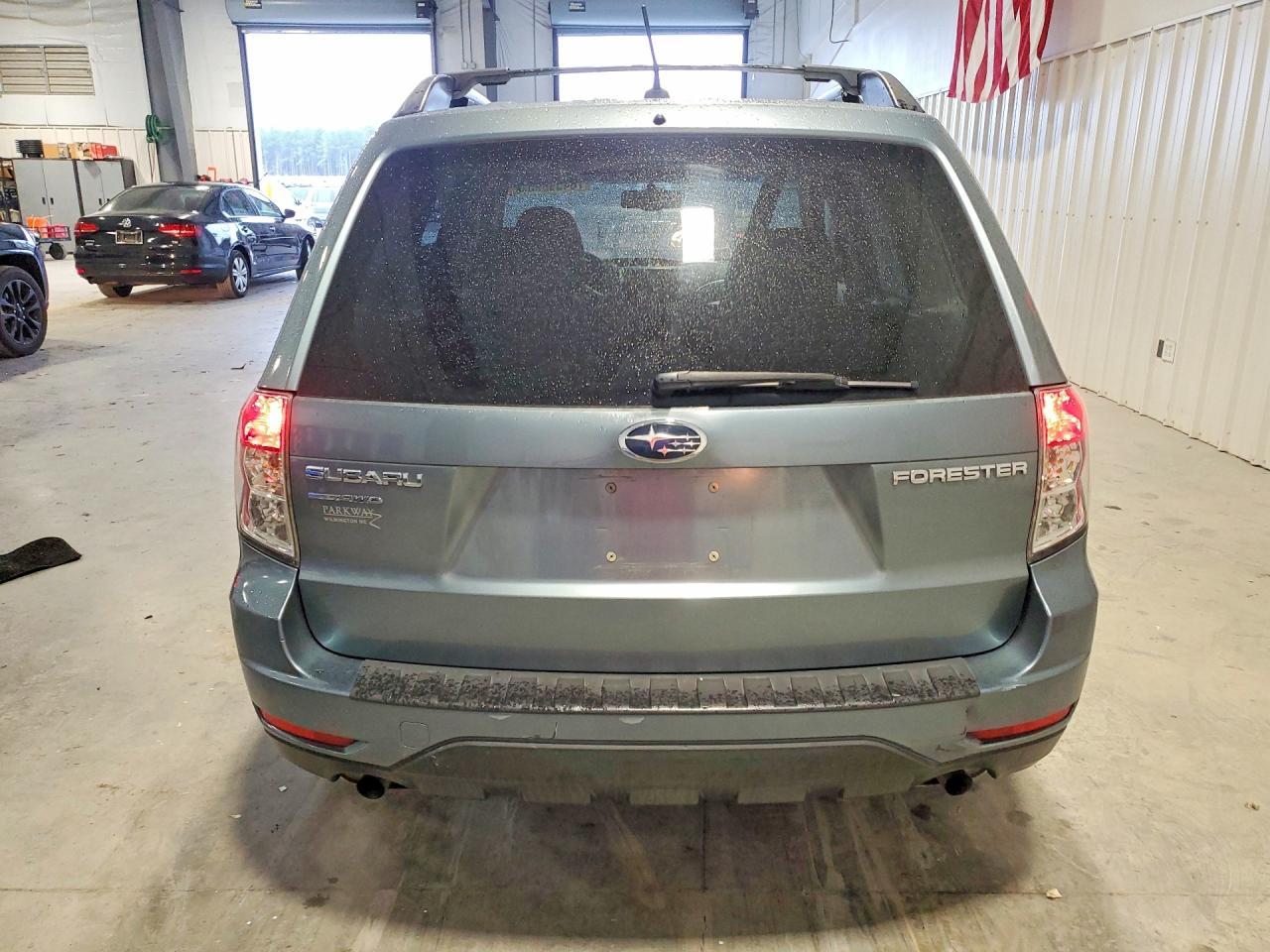 2011 SUBARU FORESTER